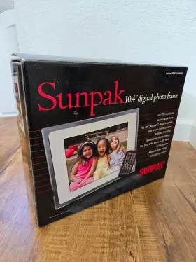 Sunpak 090729608342 10.4 Inch Portable Digital Photo Album Picture Frame White #2