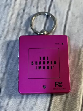 1624978 The Sharper Image Pink Purple 1.5 Inch Color Lcd Usb 2.0 Digital Photo Keychain Vtg