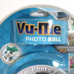 2015326895 Vu-me Digital Photo Frame Soccer Ball 1.5 Inch Lcd Screen 70 Pictures Usb Connection #2