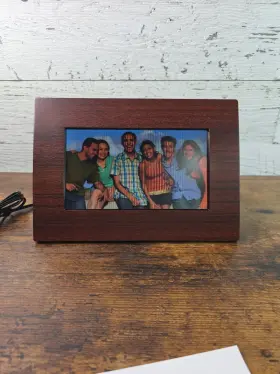 Dpf-0703 Westinghouse Widescreen Digital Photo Frame 7 Inch Open Box