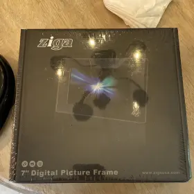Ziga 645988280824 New 7 Inch Digital Picture Frame Jpeg Bmp Only Remote Control Brand