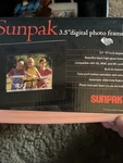 Sunpak 3.5" Portable Digital Photo Album Picture Frame -black New In The Box. Fixed Price $15.00.