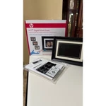 Hp 7" Digital Picture Frame 2GB Internal Model DF780B4. Fixed Price $40.00.