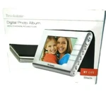 Brookstone My Life 3.5" Portable Digital Photo Album Picture Frame Office Desk. Fixed Price $9.99.