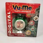 Vu-me Green Ornament Digital Display 70 Photos. Fixed Price $12.99.