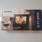 Sony DPF-D710 7" Digital Picture Frame Open Box Never Used. Fixed Price $18.00.