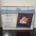 Gii Nii 5" Screen Digital Picture Frame New Open Box. Fixed Price $39.99.