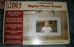7 Inch Ads Digital Lcd Frame - Up 2000 Photos Nib SWC#221280. Fixed Price $35.00.