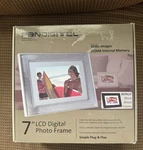 Pandigital PI7056AW Picture Photo Frame 512MB, 4000 Images, A1. Fixed Price $25.00.