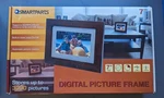 Smartparts Optipix SP92 8.5" Digital Picture Frame. Fixed Price $20.00.