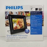 Philips Digital Photo Frame 8FF2FPB/37 Lcd 800X600 New Open Box. Fixed Price $17.99.