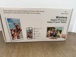 Wireless Digital Picture & Video Frame Tablet By Right In Stride Nib. Fixed Price $55.00.