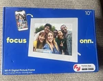 Focus Onn White 10 Wi-fi Digital Picture Works W/ Frameo Sharing App-nib. Fixed Price $44.99.