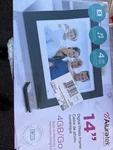 Aluratek ADMPF214FB 14" Tft Lcd Digital Photo Frame 4GB Usb Wall-mountable Black. Fixed Price $35.00.