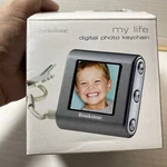Brookstone My Life Digital Photo Keychain Holds 62 Colorpictures New Open Box. Fixed Price $12.90.