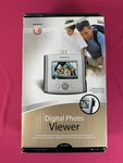 Digital Photo Viewer Radio Shack Nib 63-1078. Fixed Price $9.95.