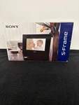 Sony DPF-D95 9" Digital Picture Frame. Fixed Price $21.00.