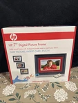 New Hp 7" Solid Wood Digital Picture Frame Remote DF780A2 2GB Memory 4 Mats Gift. Fixed Price $18.49.