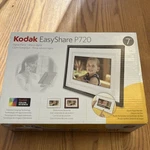 Kodak Easyshare P720 7-INCH Digital Picture Frame Box Includes Everything. Fixed Price $12.99.