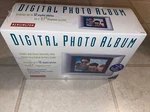 Kensington 67100 Digital Photo Album. Fixed Price $10.00.