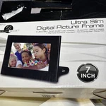 Digital Decor Ultra Slim Picture Frame 7-INCH Color Lcd DPF710 1857Z. Fixed Price $12.95.