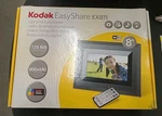 Pandigital 10 Lcd Photo Frame Stores 5000 Images Simple Operation No Pc Req. Fixed Price $37.53.