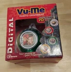 Senario Vu-me Digital Ornament Red 1.5" Lcd Screen Display Up 70 Photos. Fixed Price $14.50.