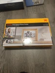 Kodak RWF127V 10" Fhd Wi-fi Digital Photo Frame Full Smart New. Fixed Price $73.11.