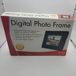 Venturer 5.6" Screen Lcd Digital Photo Frame DPF561SE Black - New Open Box. Fixed Price $18.00.