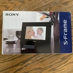 Sony DPF-D95 9" Digital Picture Frame. Fixed Price $25.00.