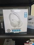 Brookstone Voice Assistant Wireless Headphones Bluetooth - New In Box. White. Fixed Price $19.99.