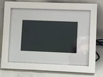 Polaroid PDFX-700W 7" Hi-res Digital Picture Frame White Mat 1024X600 Hd. Fixed Price $14.50.