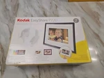 Kodak Easyshare P720 Digital Picture Frame With Quick Touch Border. Fixed Price $16.95.