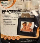 Mustek PF-A720BM 7" Digital Picture Frame. Fixed Price $12.00.