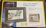 Gfm 7 Inch Lcd Digital Photo 2 Interchangeable Frames Plays Movies & Music. Fixed Price $16.99.