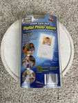 As Seen On Tv Wallet Pix Credit Card Size Portable Digital Photo Album. Fixed Price $8.99.