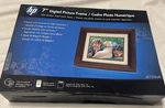 Hp 7" Brown Wood Digital Picture Frame DF730A4 W/ Remote New Sealed. Fixed Price $19.99.