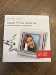 Digital Keychain My Life - Brookstone Holds 62 Photos With Case New. Fixed Price $11.25.